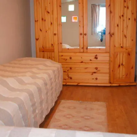 Three-bedroom Holiday In 3 *