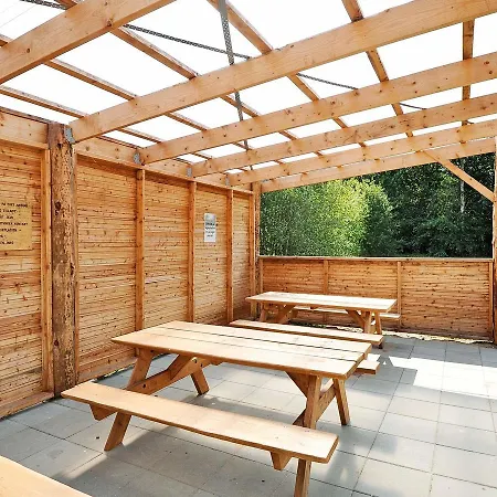 Three-bedroom Holiday In 3 度假居 Fårvang